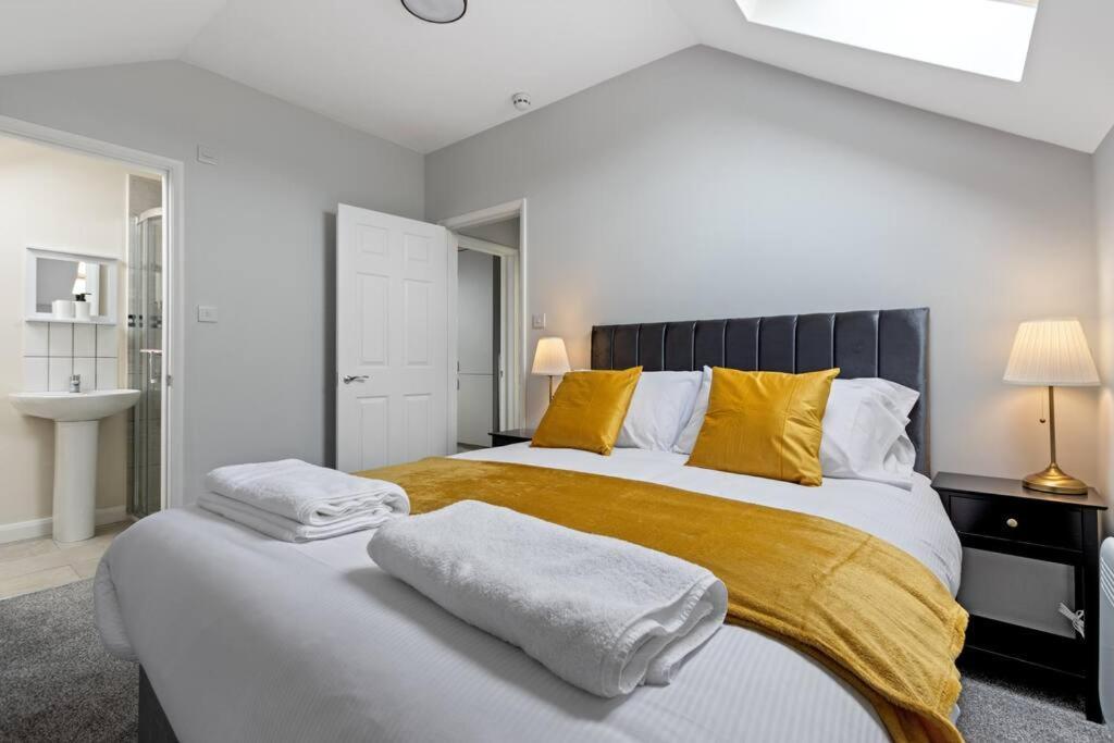 Modern Apartment Free Off Road Parking King Bed Suite 9 Nottingham Luaran gambar